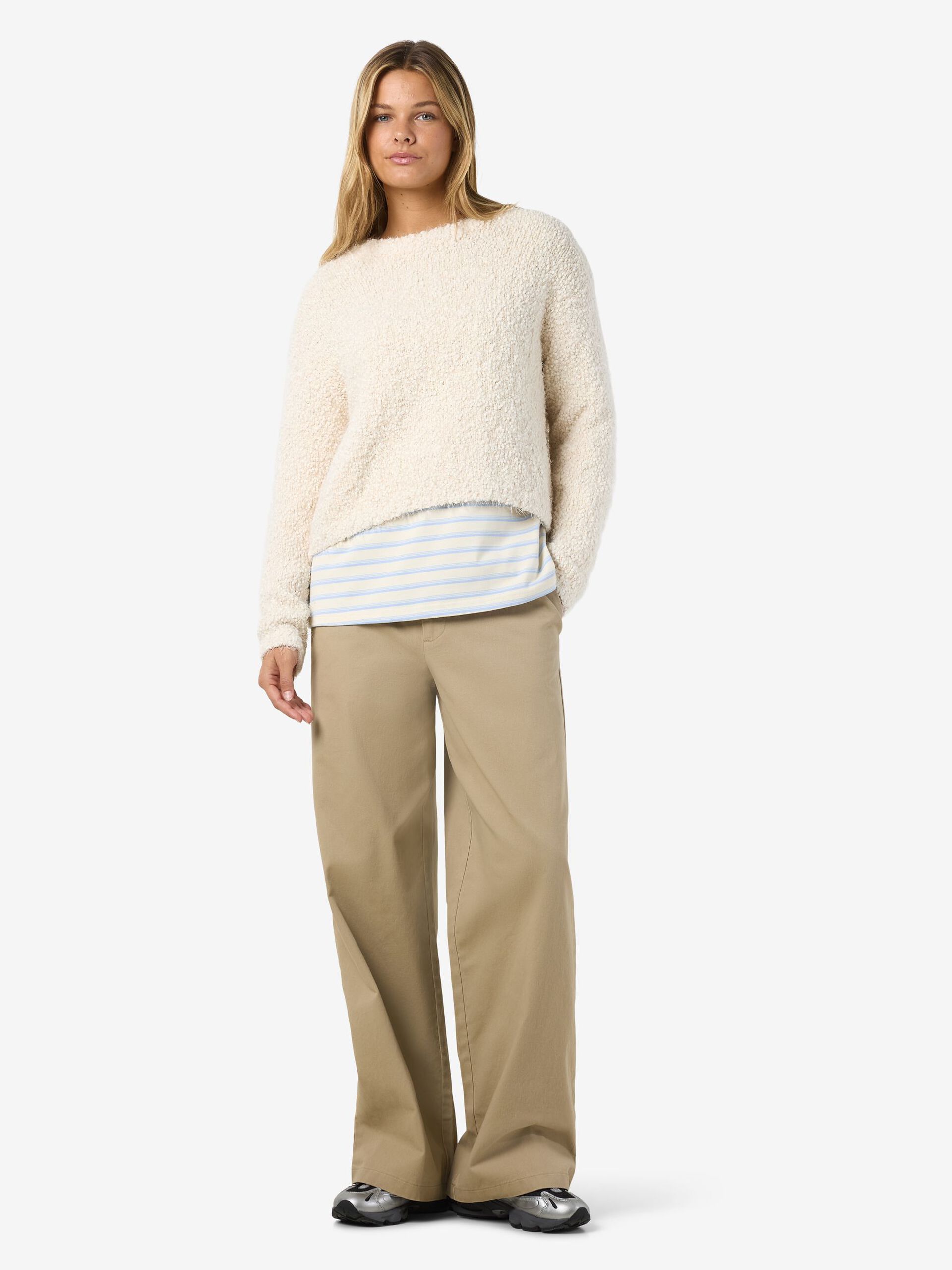 Carousel image - FLUFFY KNITTED PULLOVER, Eggnog | 7