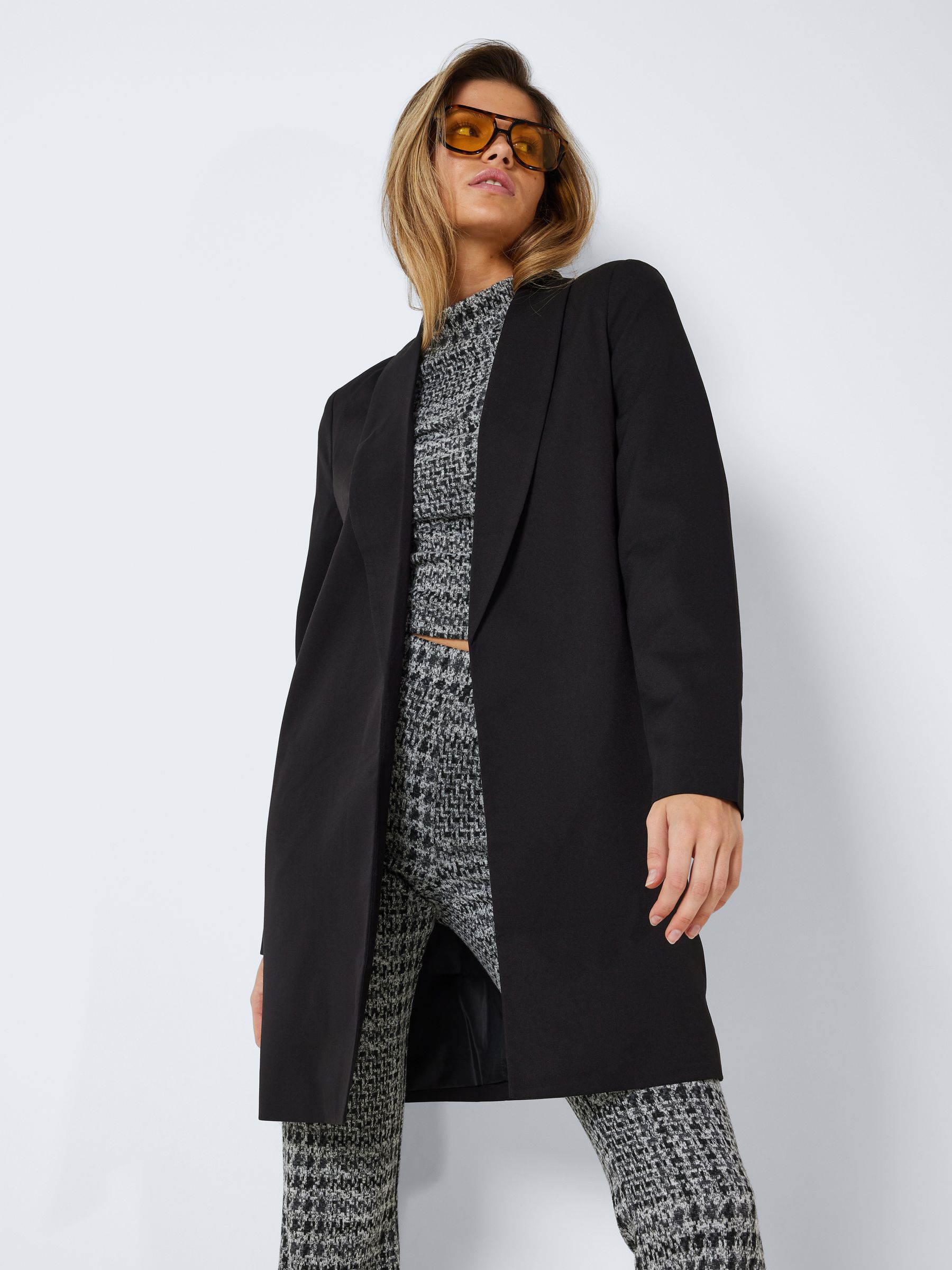 Noisy on sale may blazer