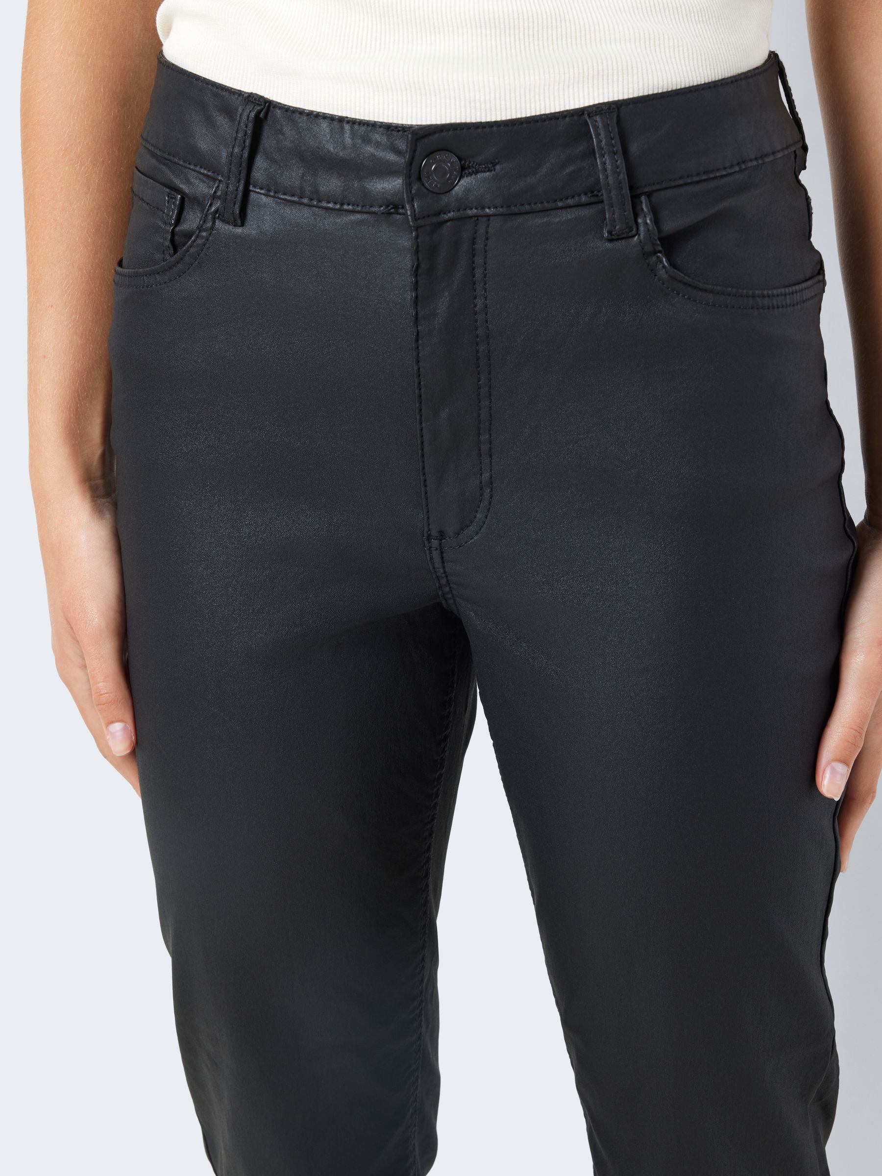 NMMONI CROPPED COATED STRAIGHT FIT JEANS Black NOISY MAY