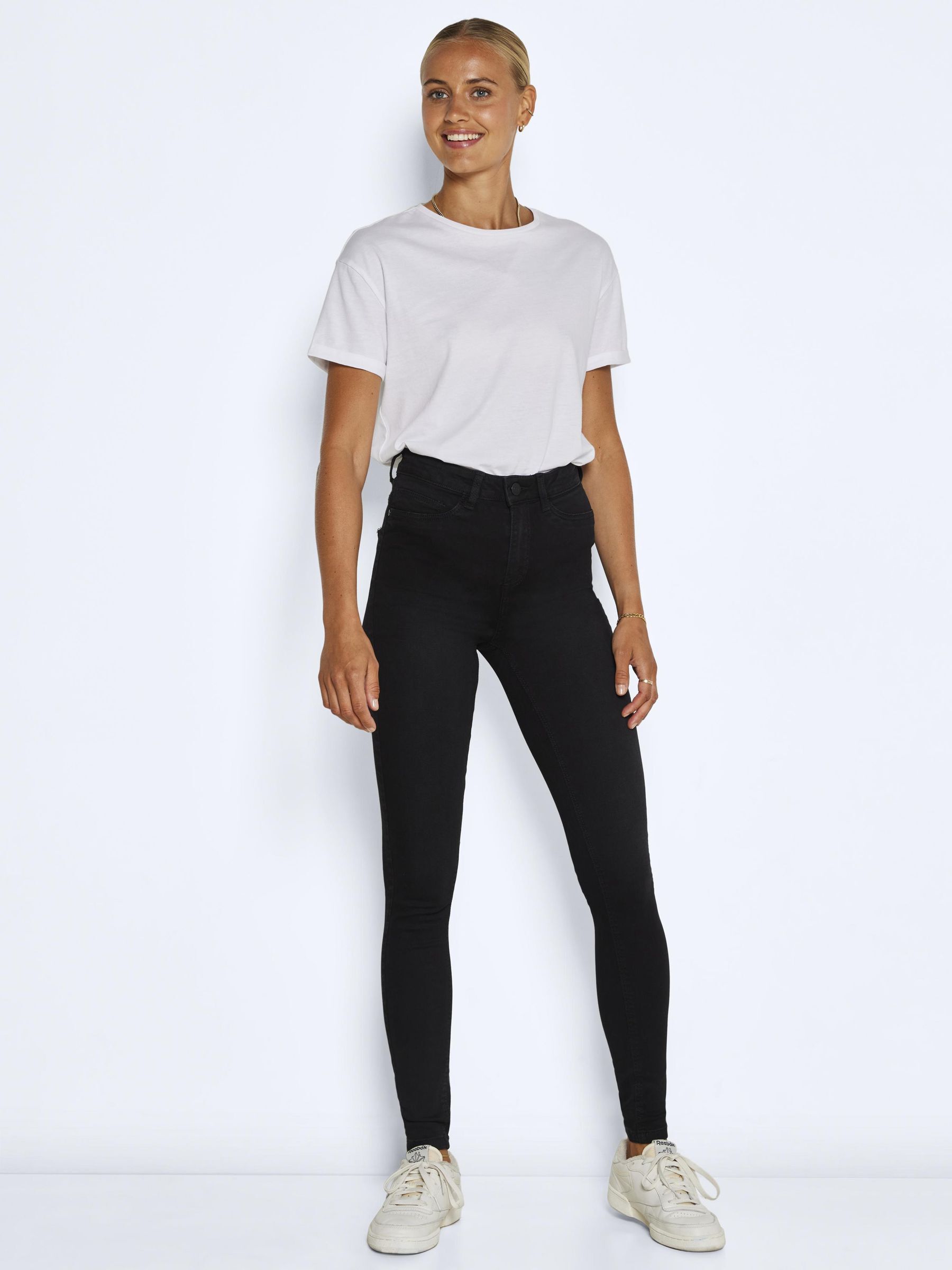 Black tapered cheap skinny jeans