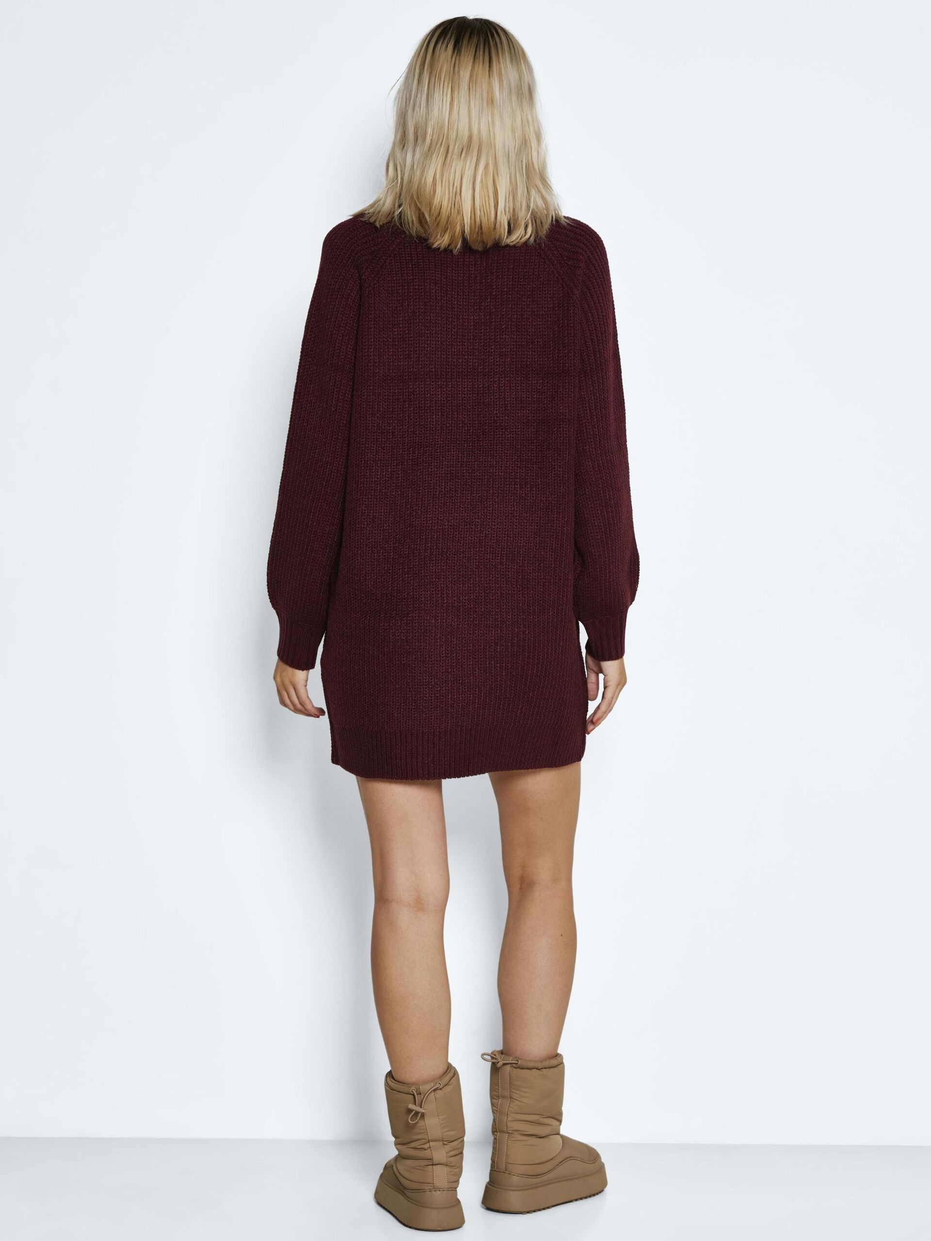 Carousel image - EN MAILLE ROBE, Windsor Wine | 3