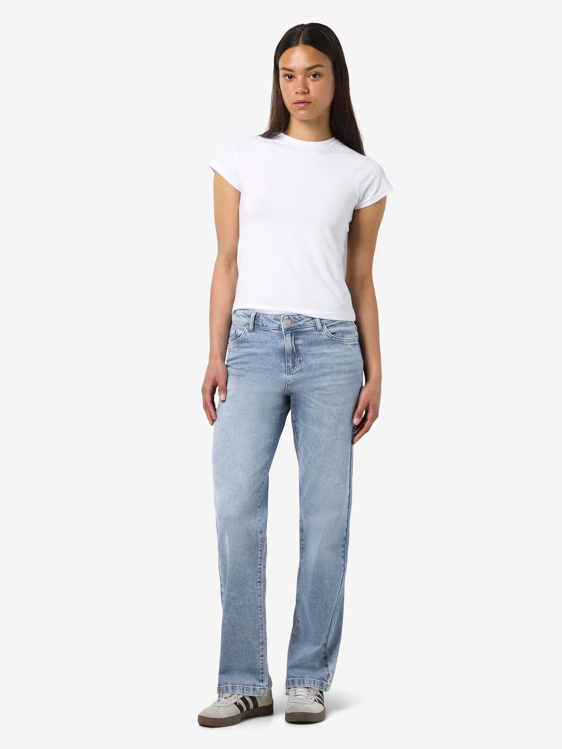Carousel image - NMNILA WIDE FIT JEANS, Light Blue Denim | 4