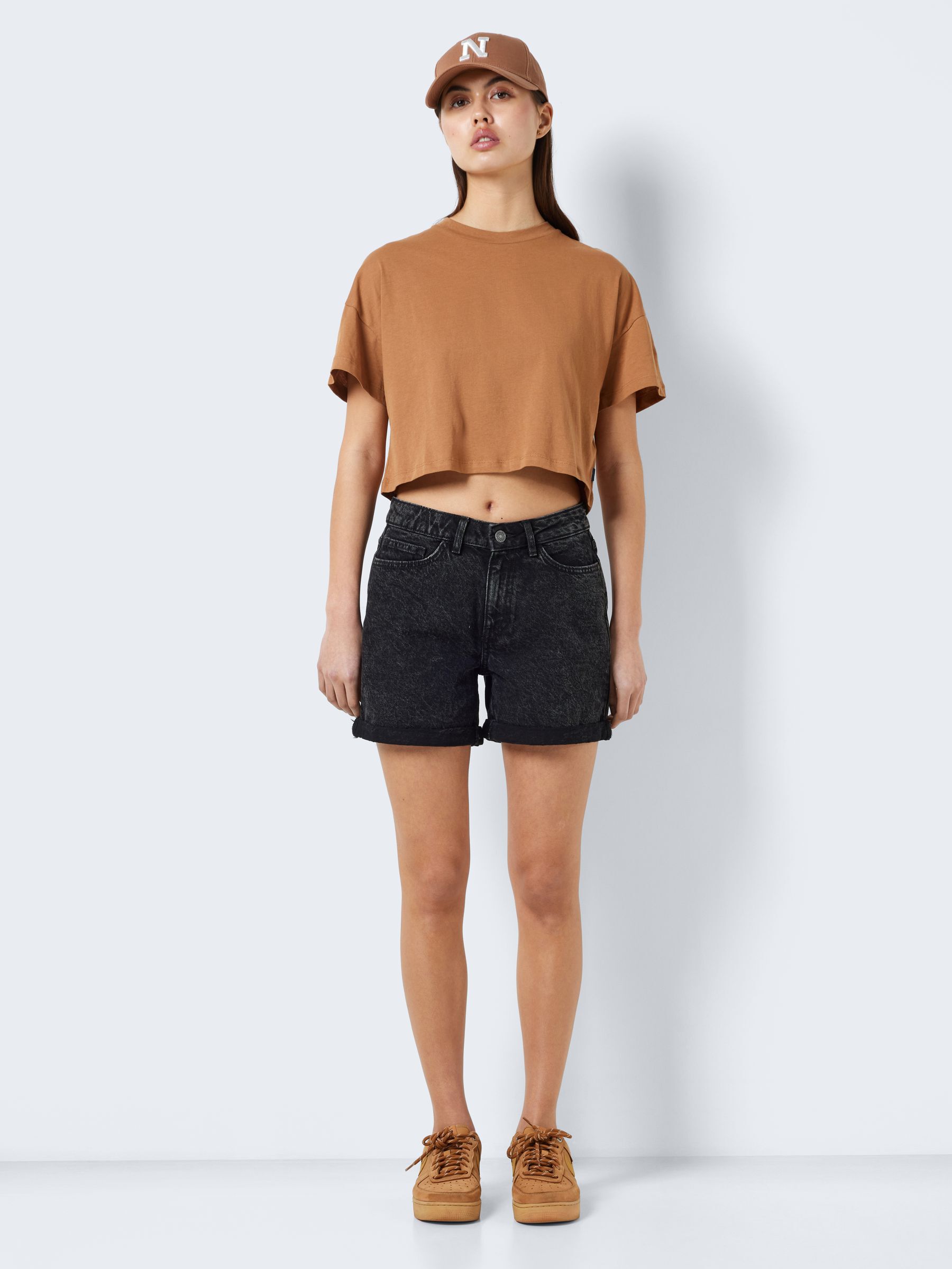 Noisy may mom shorts sales