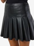 Product image thumbnail - KRÓTKI POWLEKANY SPÓDNICA, Black | 5
