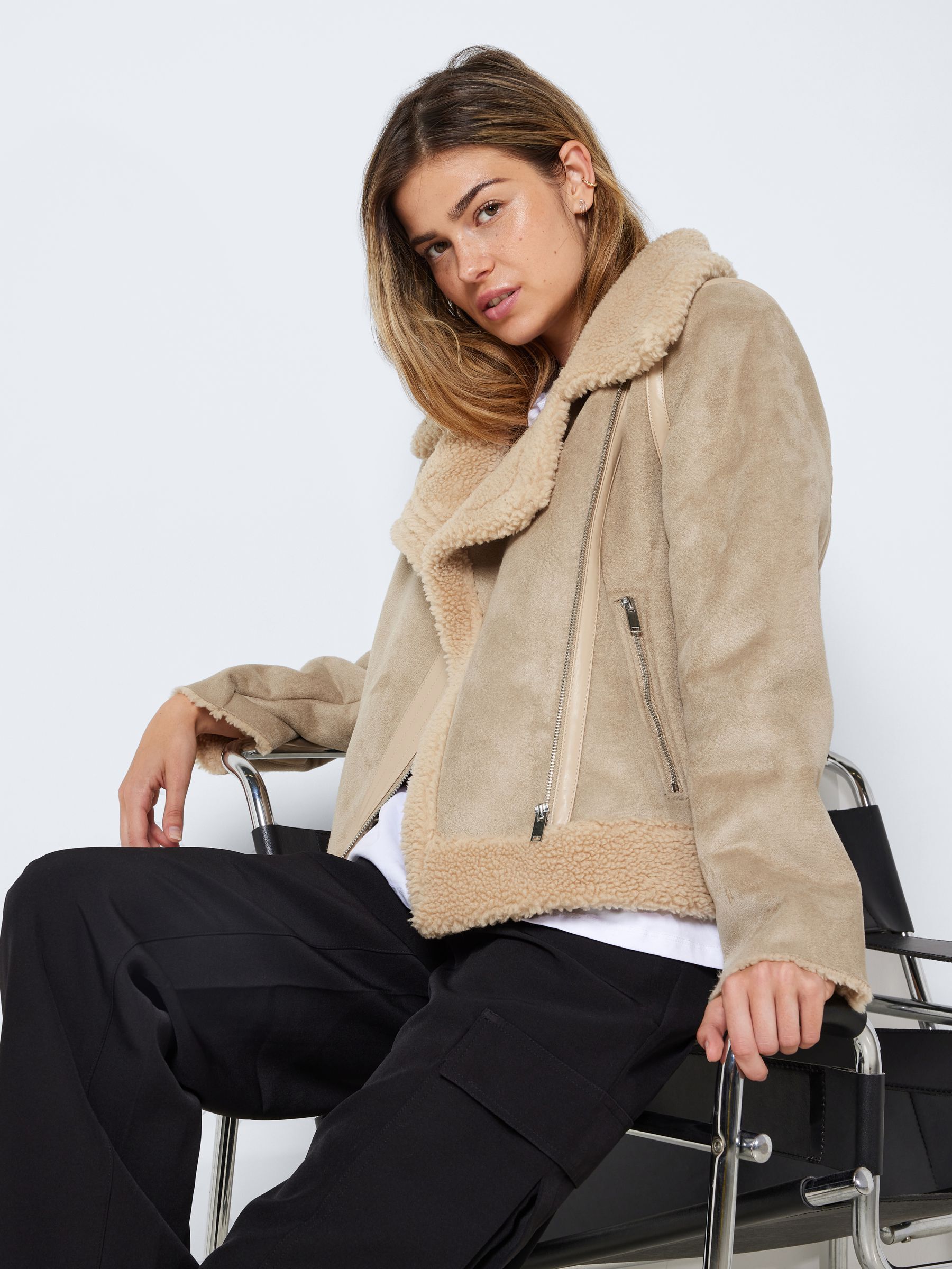 Beige SHORT AVIATOR JACKET | Noisy May®