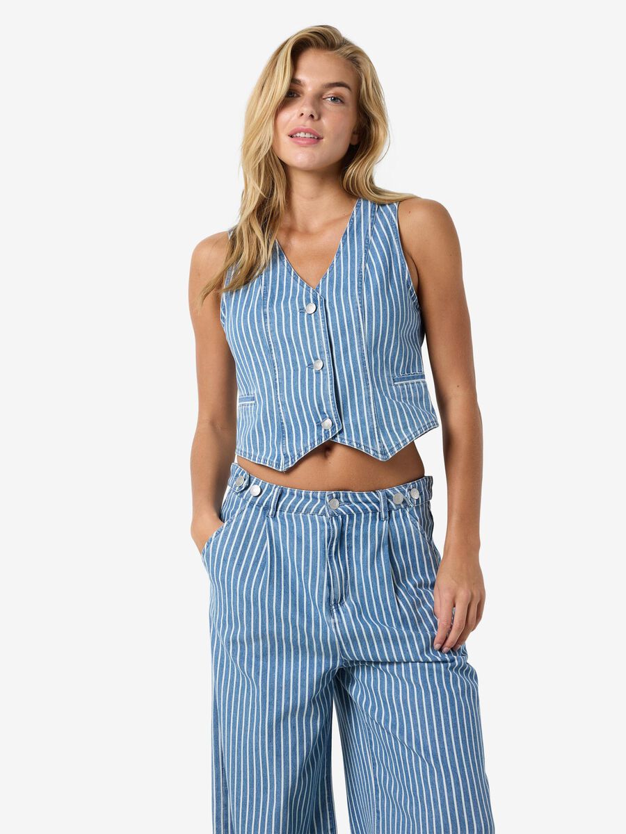 Noisy May PINSTRIPED VEST, Medium Blue Denim, highres - 27034097_MediumBlueDenim_003.jpg