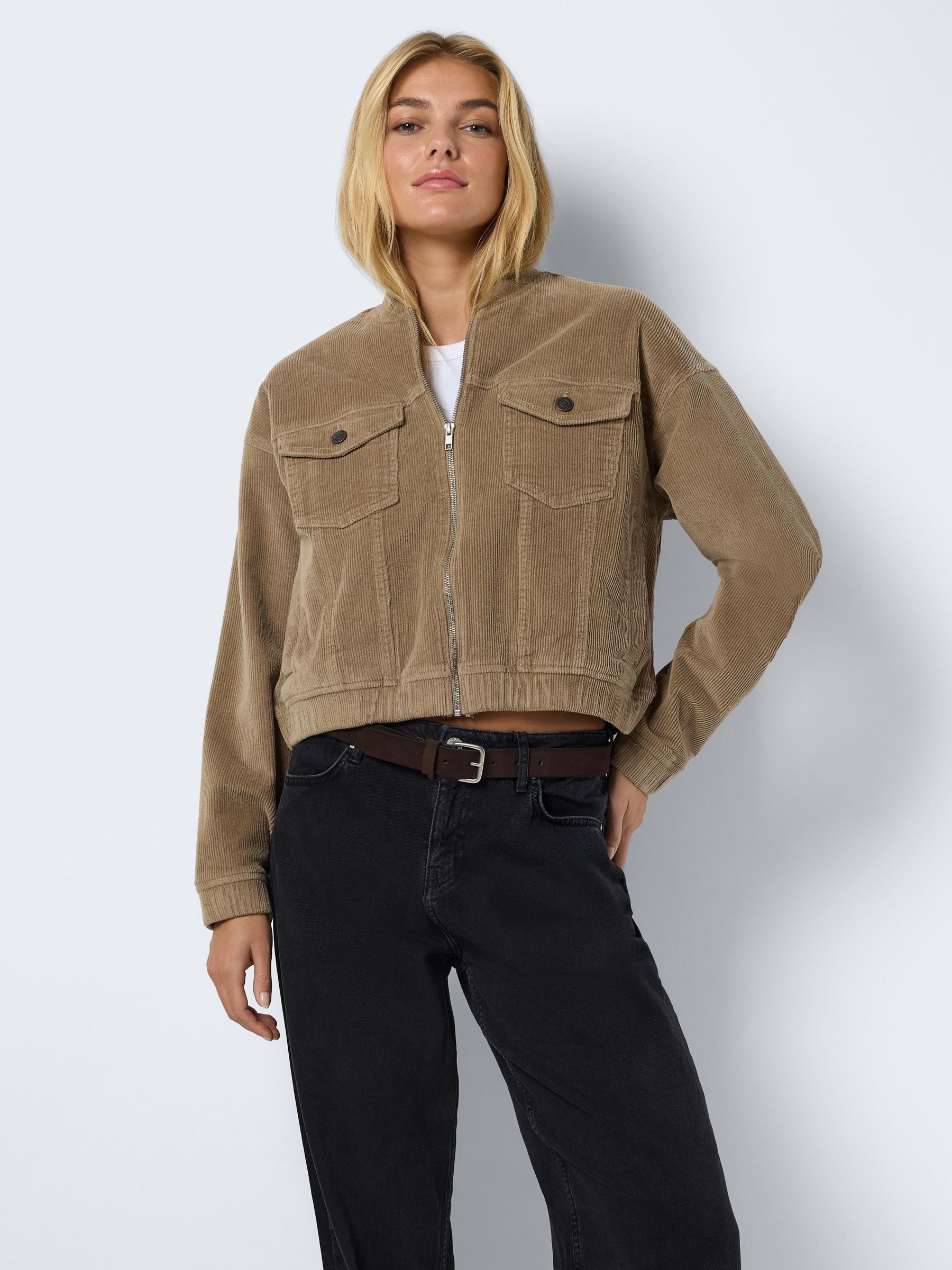 EN CORDUROY VESTE BOMBER