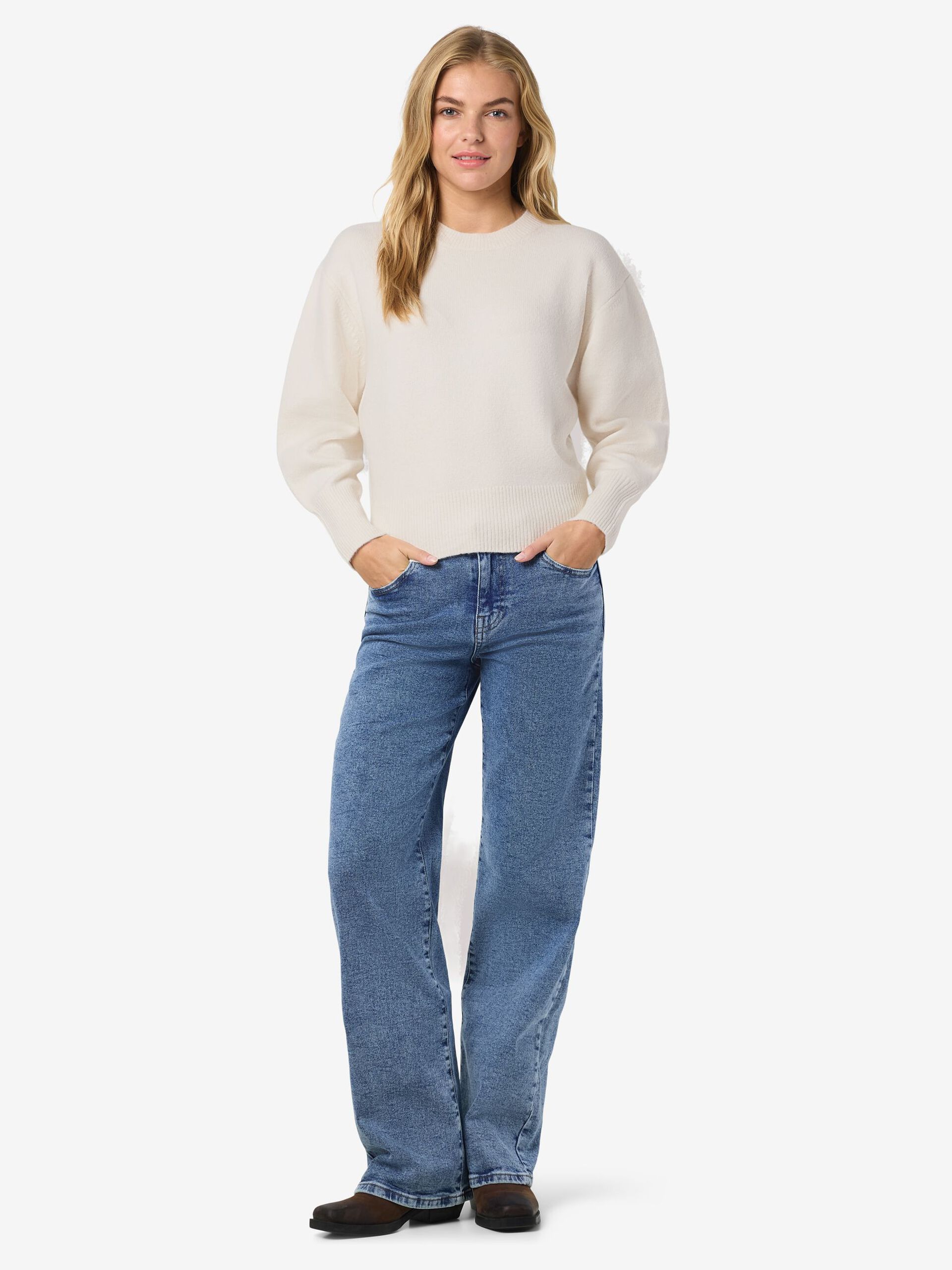 Carousel image - KNITTED JUMPER, Eggnog | 4