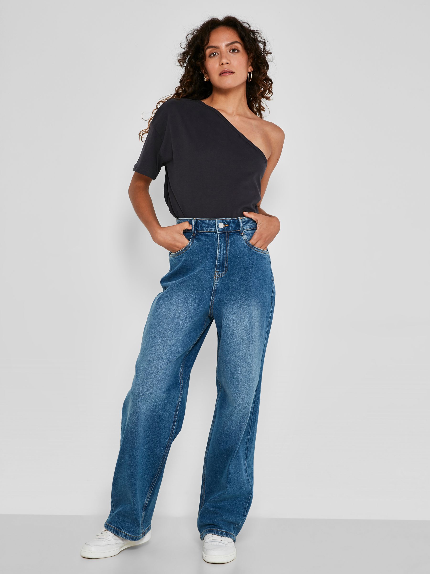 NMGIGI OVERSIZED MOM JEANS Blue NOISY MAY