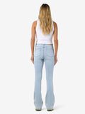 Product image thumbnail - NMSALLIE FLARED JEANS, Light Blue Denim | 4