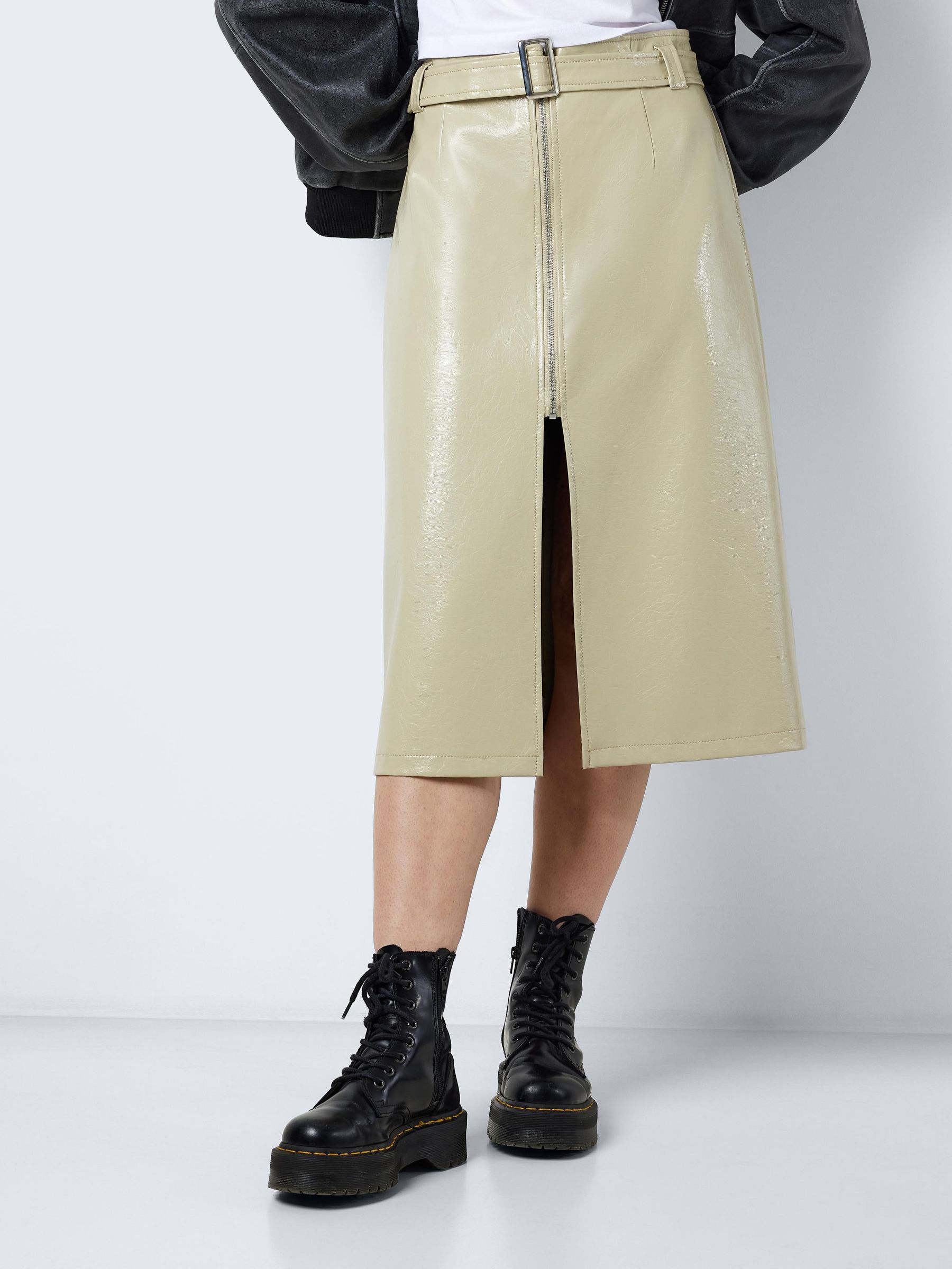 Faux leather hot sale skirt beige