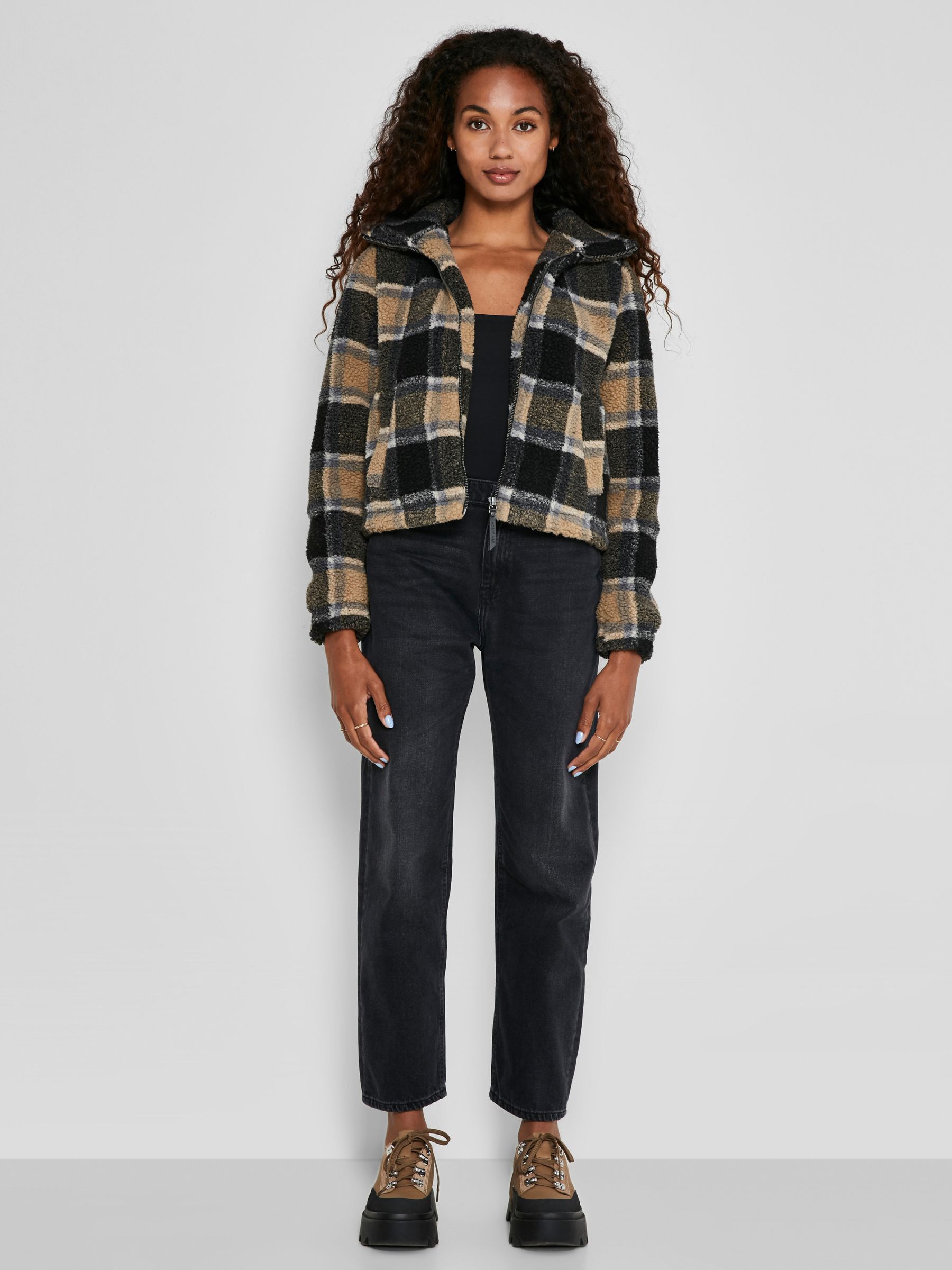 CHEQUERED JACKET