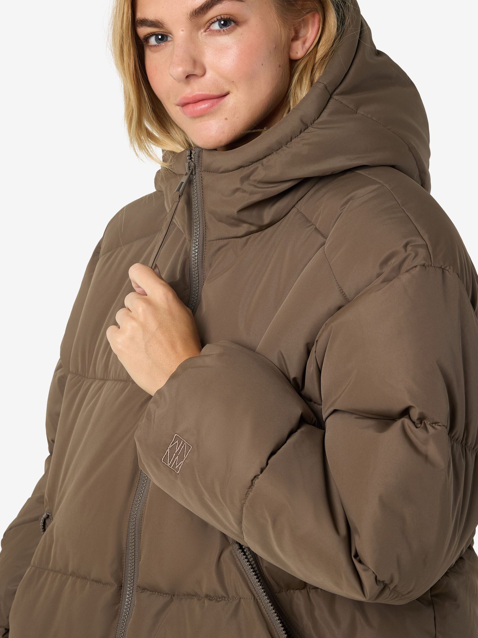 Carousel image - CLASSIC PUFFER JACKET, Morel | 5