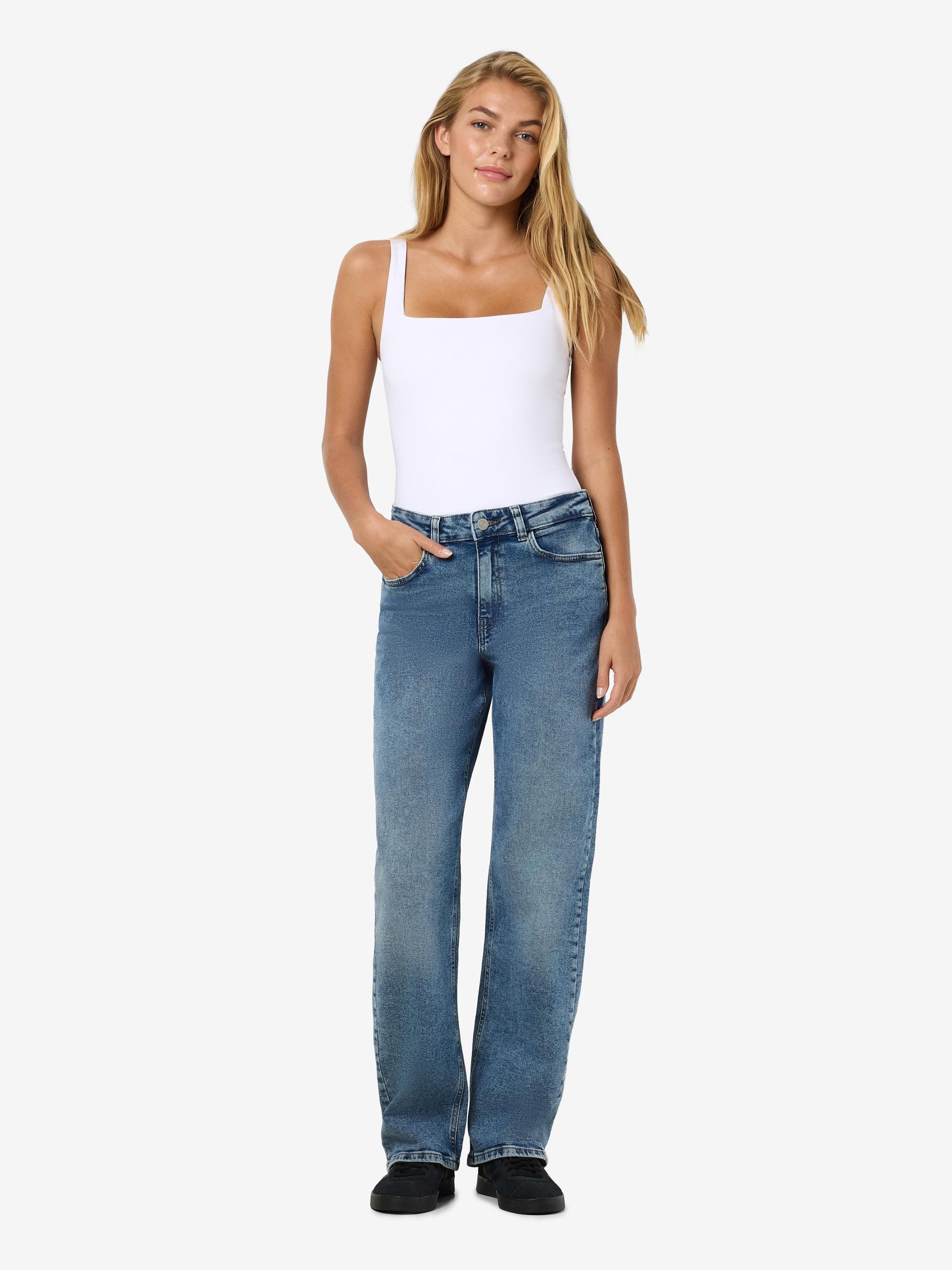 NMLEXIE BOYFRIEND JEANS