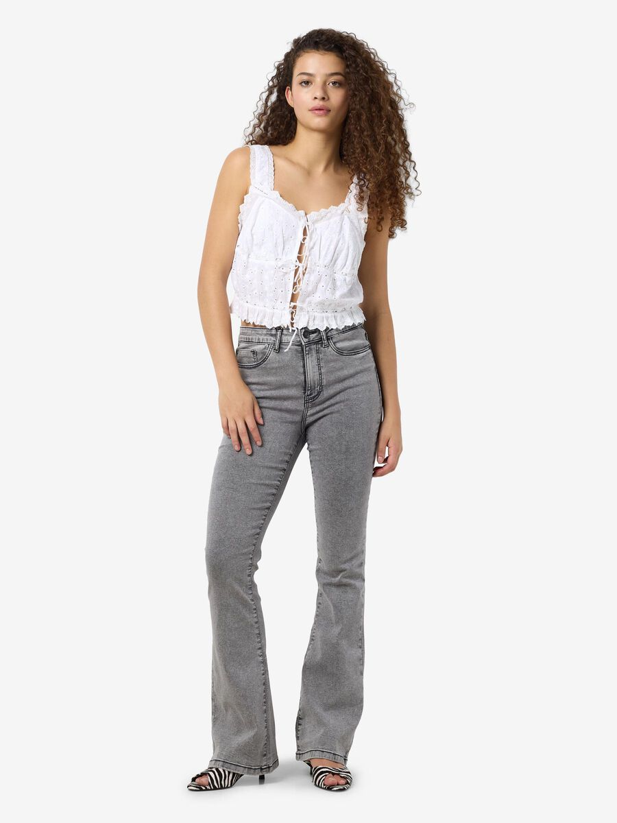 Noisy May NMSALLIE FLARED JEANS, Light Grey Denim, highres - 27032364_LightGreyDenim_004.jpg