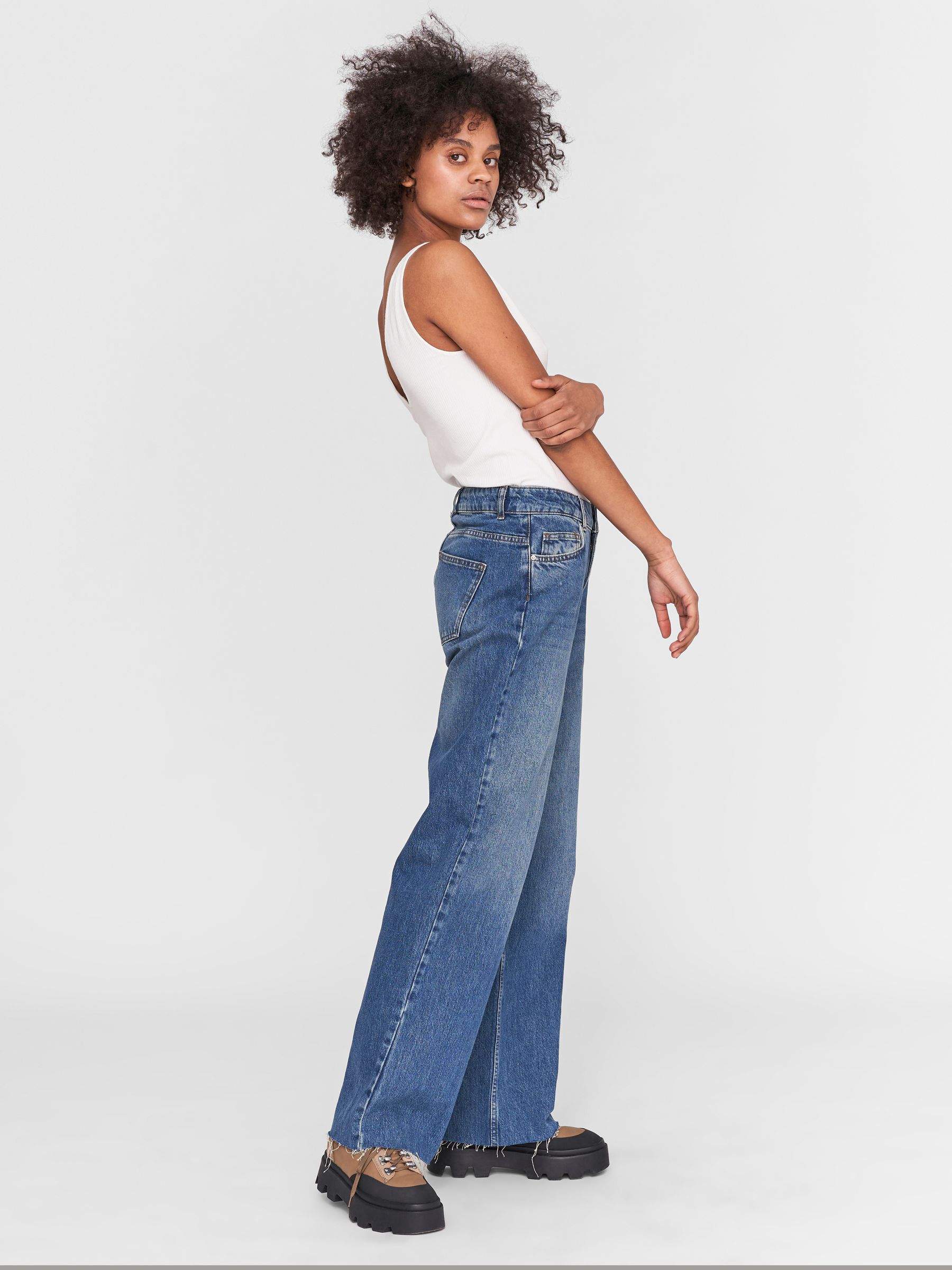 NMAMANDA JAMBE LARGE JEAN TAILLE MI HAUTE Bleu NOISY MAY