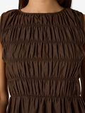 Product image thumbnail - NMFJOLA - MIDI ROBE SMOCK&Eacute;E, Chocolate Brown | 5