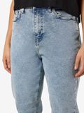 Noisy May NMDAISY MOM JEANS, Light Blue Denim, highres - 27031098_LightBlueDenim_006.jpg