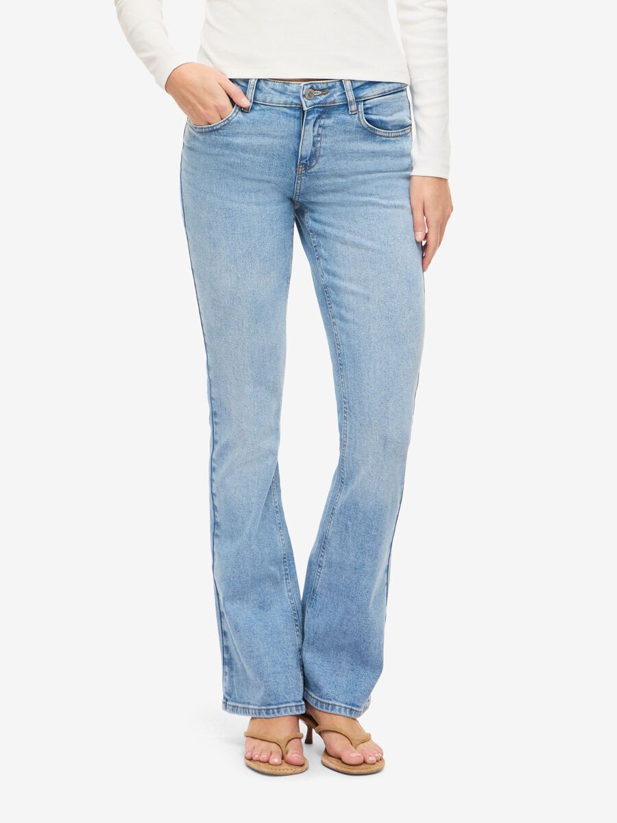 Product tile image - JEANS DE CAMPANA, Light Blue Denim | 27037532_LightBlueDenim