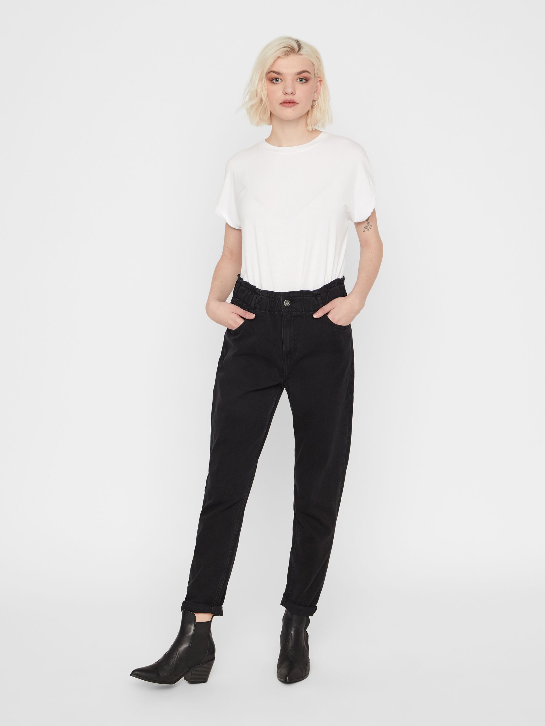 Mika high cheap mom jeans