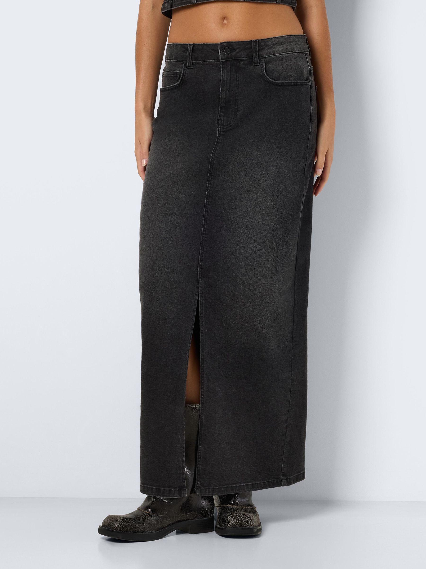 LONG DENIM SKIRT