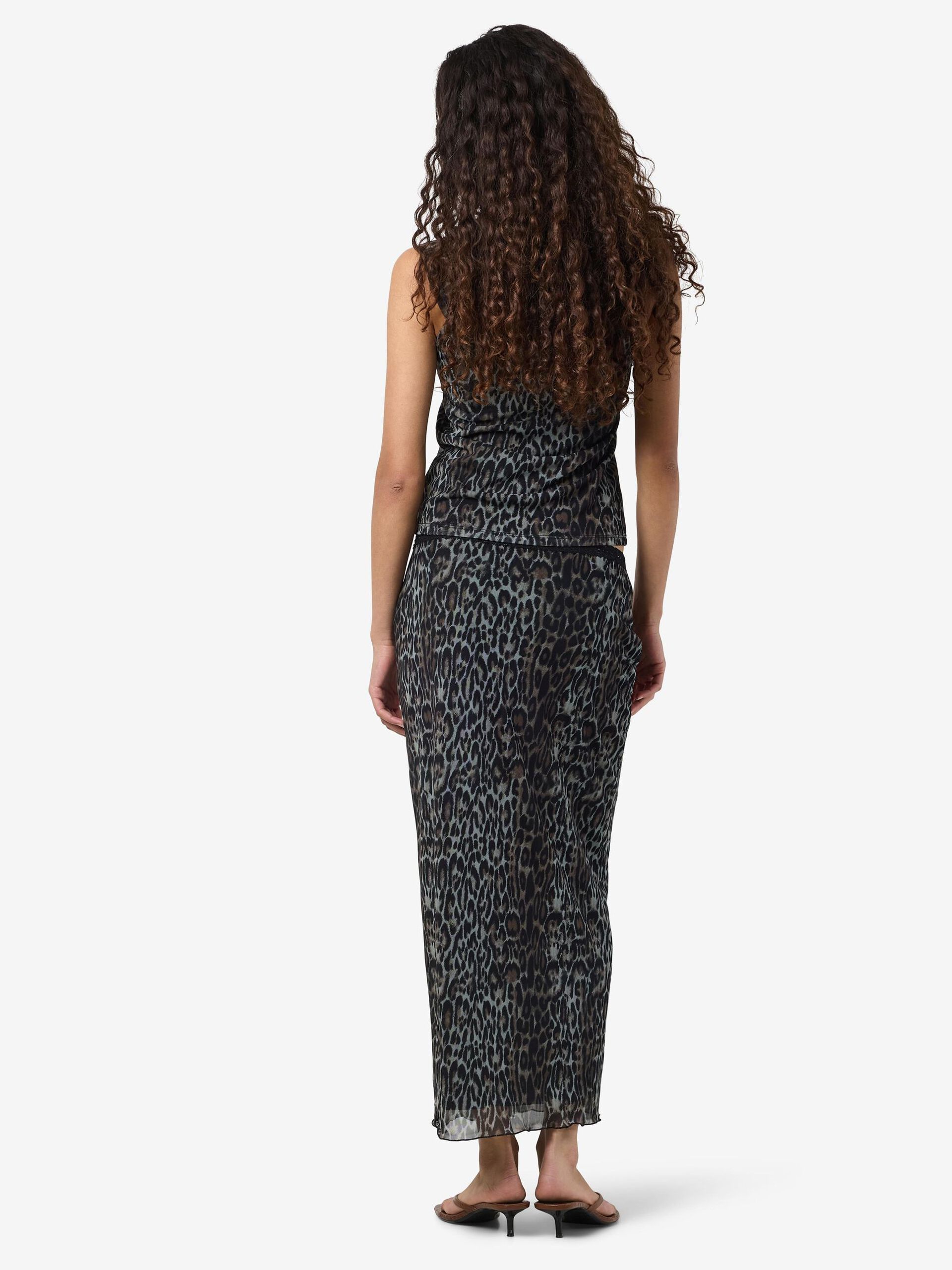 Carousel image - LEOPARD PRINT MIDI SKIRT, Kalamata | 3