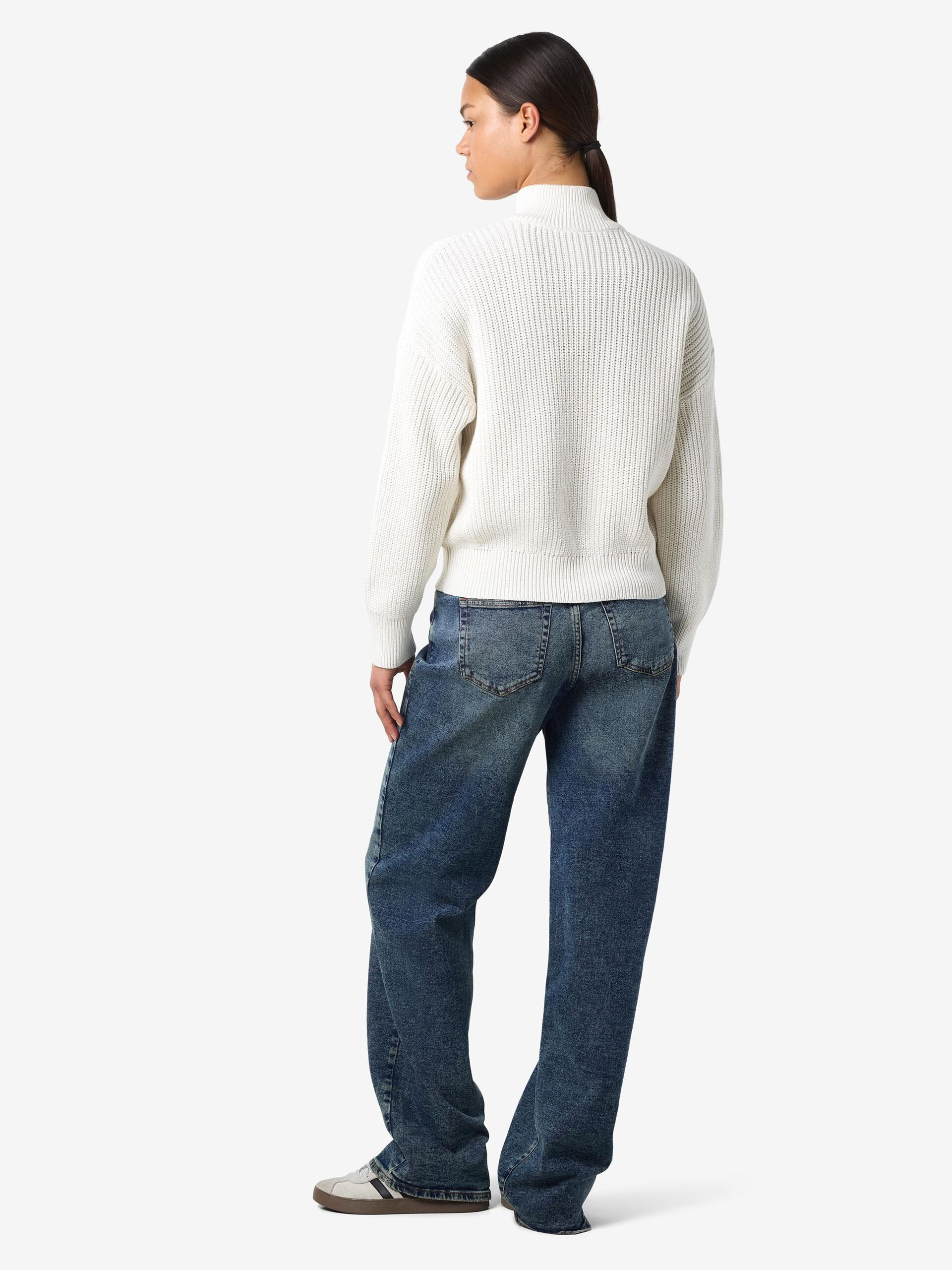 Carousel image - STEHKRAGEN HALF-ZIP PULLOVER, Cloud Dancer | 3