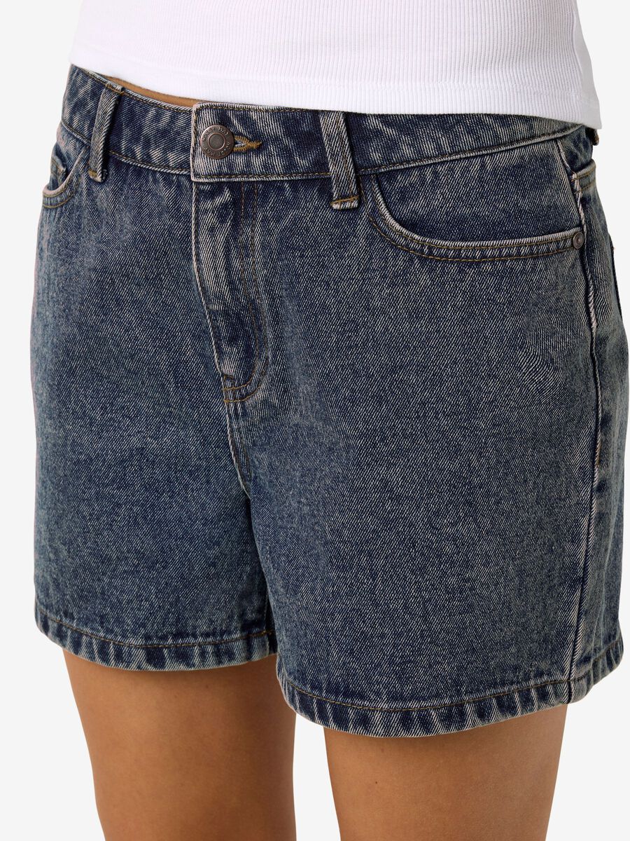 Carousel image - NMSMILEY MID-WAIST SHORTS, Medium Blue Denim | 6
