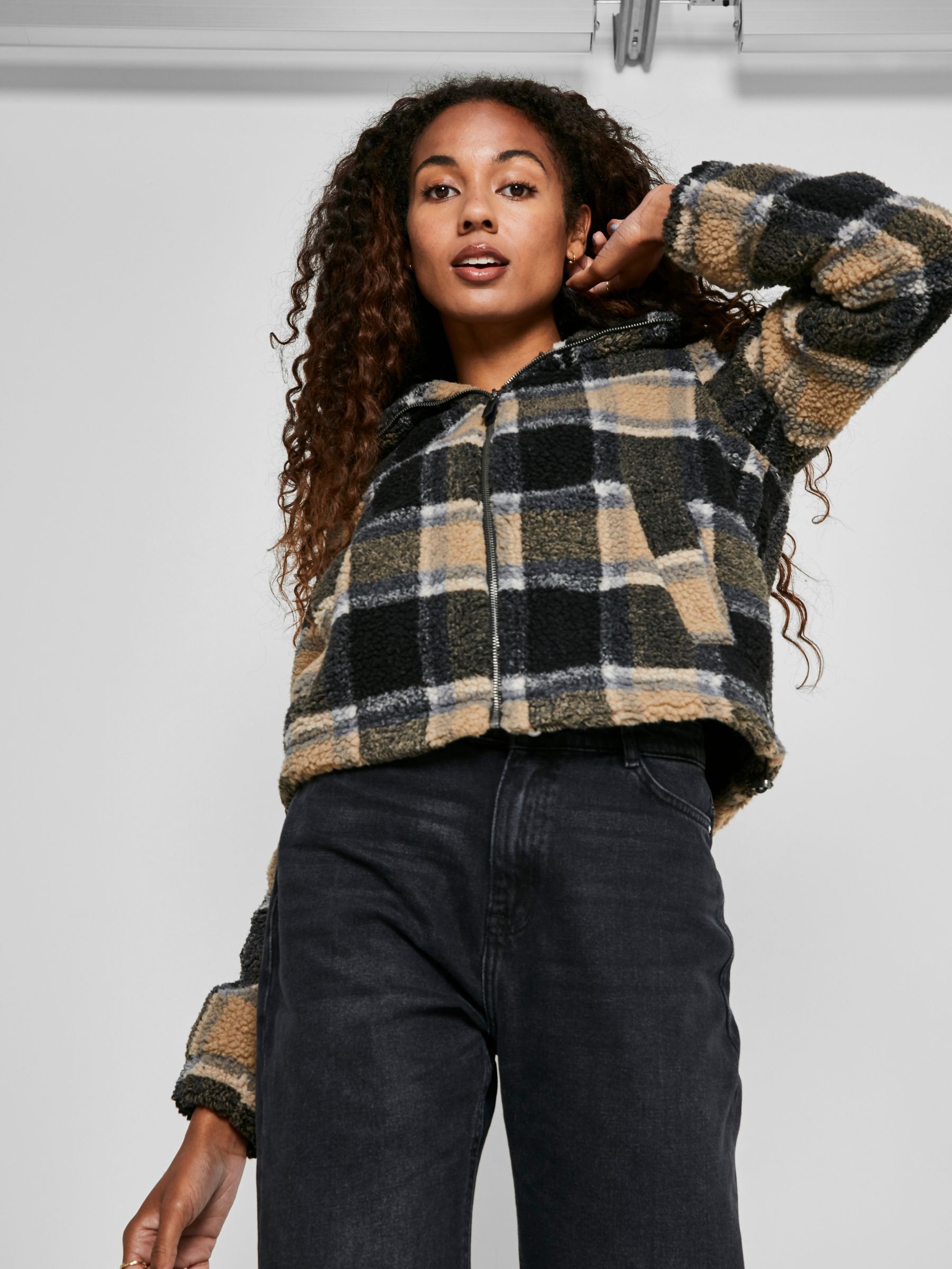 CHEQUERED JACKET