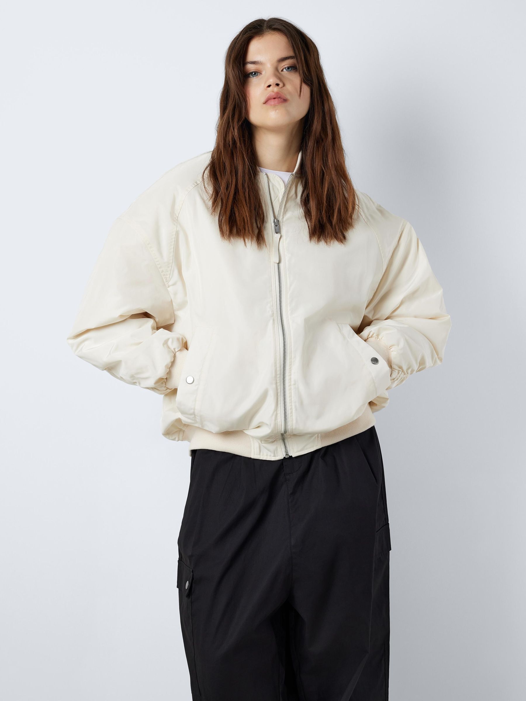 OVERSIZED BOMBER JACKET