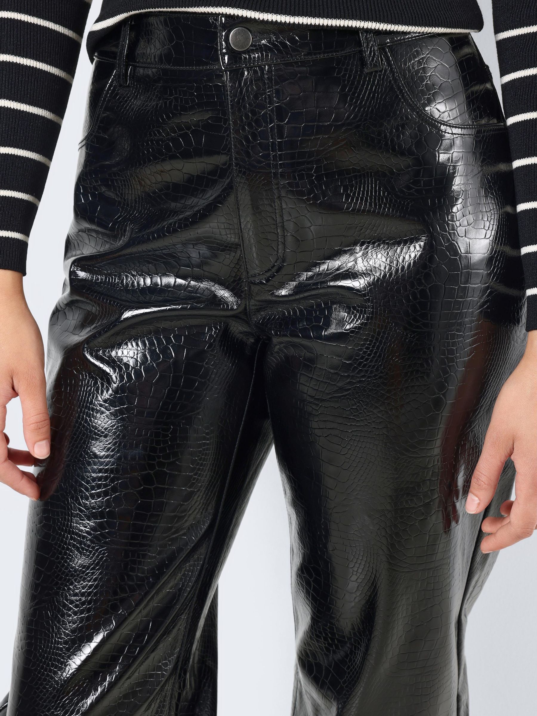 Black shiny leather pants shop