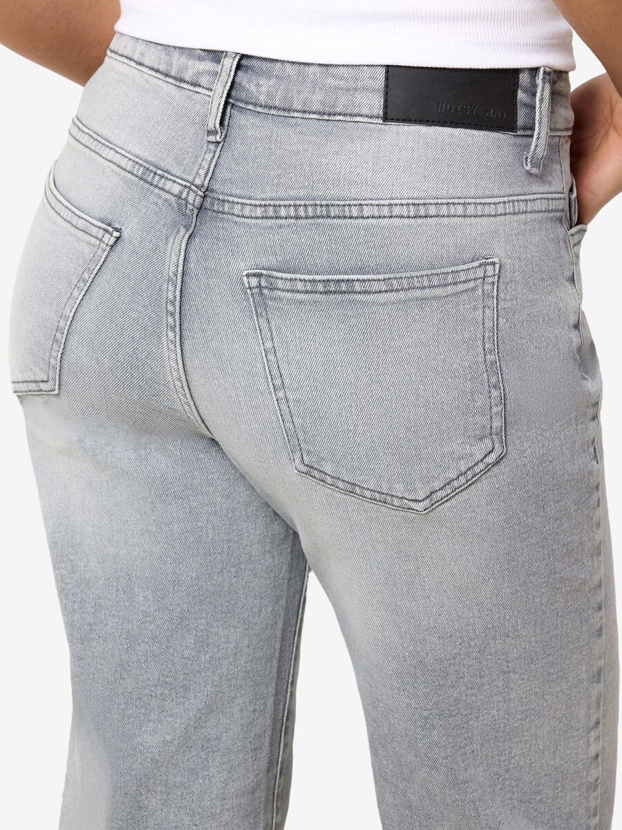 Noisy May NMYOLANDA STRAIGHT FIT JEANS, Light Grey Denim, highres - 27030830_LightGreyDenim_008.jpg