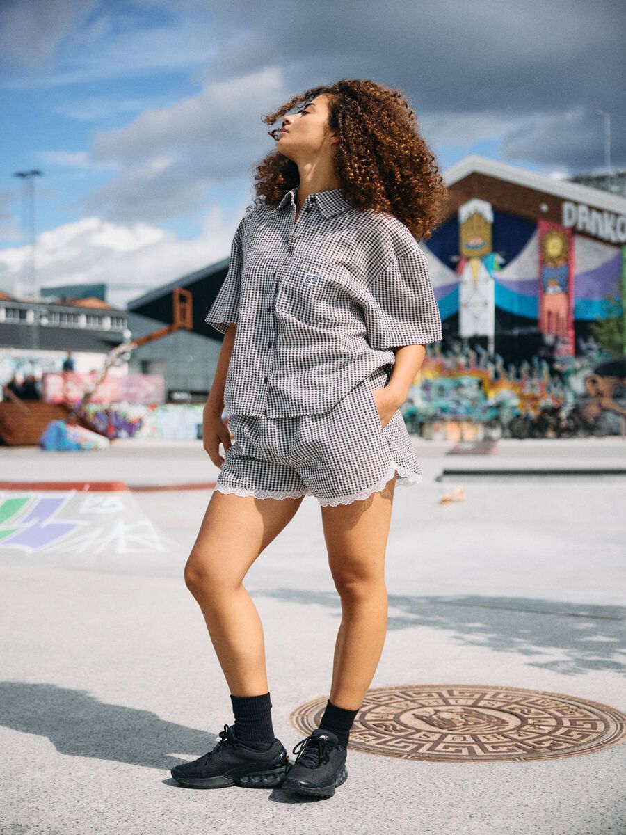 Carousel image - NMELIZA  SHORT SLEEVED SHIRT, Chocolate Brown | 7