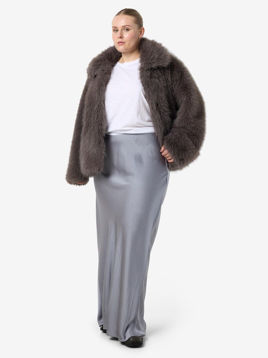 Noisy May CURVE METALLIC MAXI SKIRT, Ghost Gray, highres - 27034960_GhostGray_007.jpg