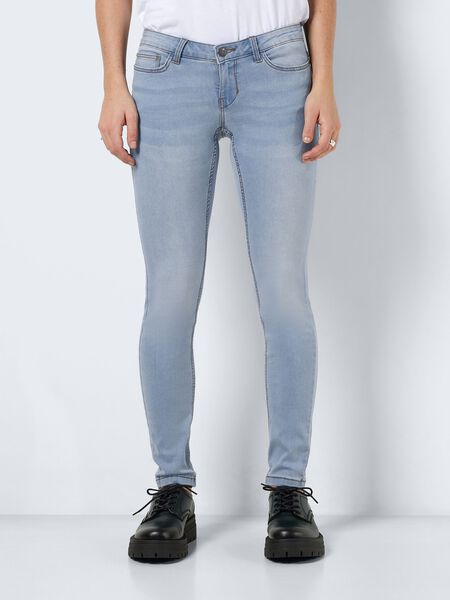 Noisy May NMALLIE LOW WAISTED SKINNY FIT JEANS, Light Blue Denim, highres - 27024952_LightBlueDenim_003.jpg