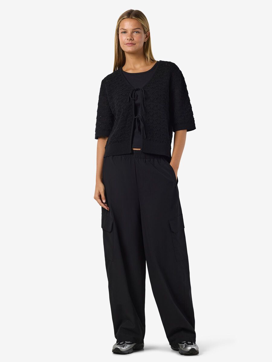 Carousel image - NMLAIKA KNYTNING STICKAD TOPP, Black | 4