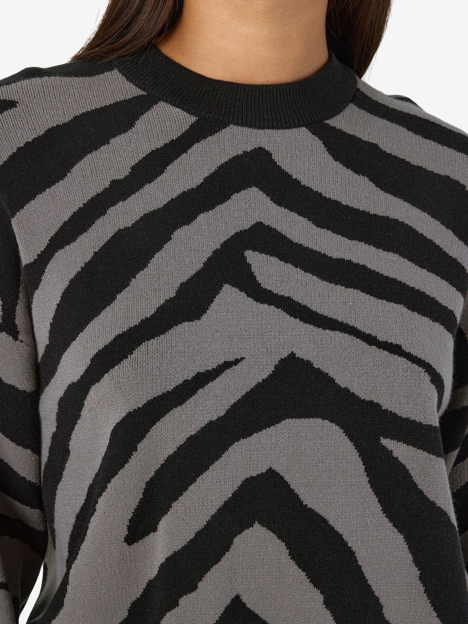 Carousel image - SWETER, Black | 5