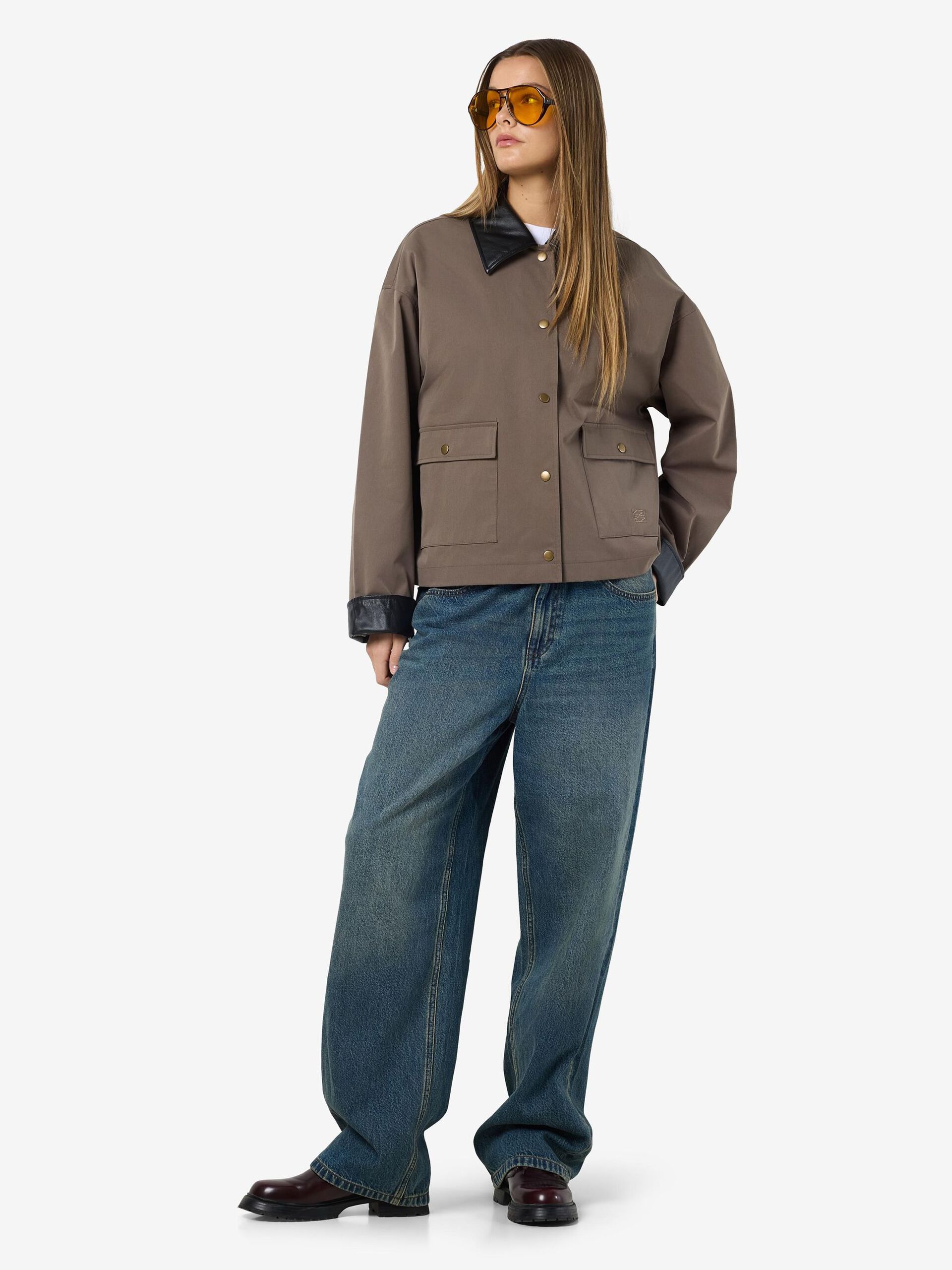 Carousel image - STATEMENT JACKET, Morel | 4