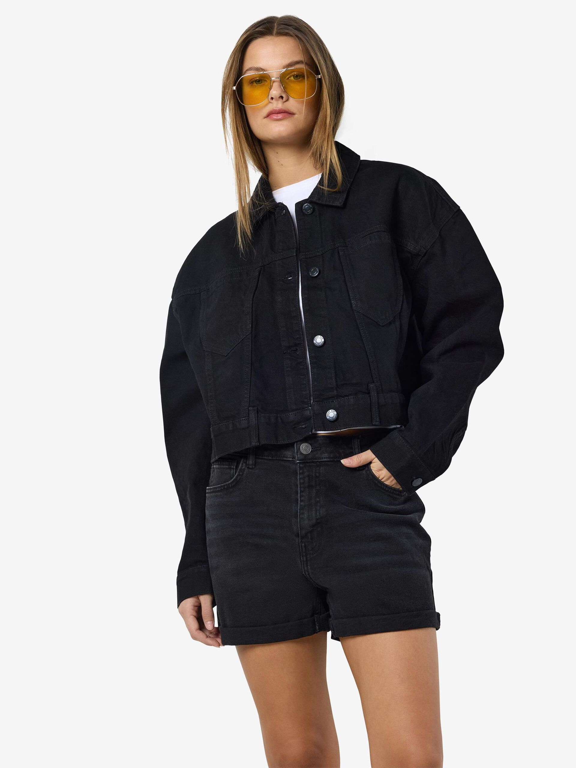 Carousel image - CROPPED DENIM JACKET, Black Denim | 7