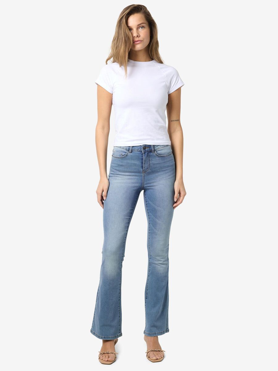 Noisy May NMSALLIE FLARED JEANS, Light Blue Denim, highres - 27019304_LightBlueDenim_008.jpg
