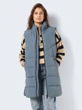 Noisy May PADDED GILET, Stormy Weather, highres - 27017058_StormyWeather_966505_003.jpg
