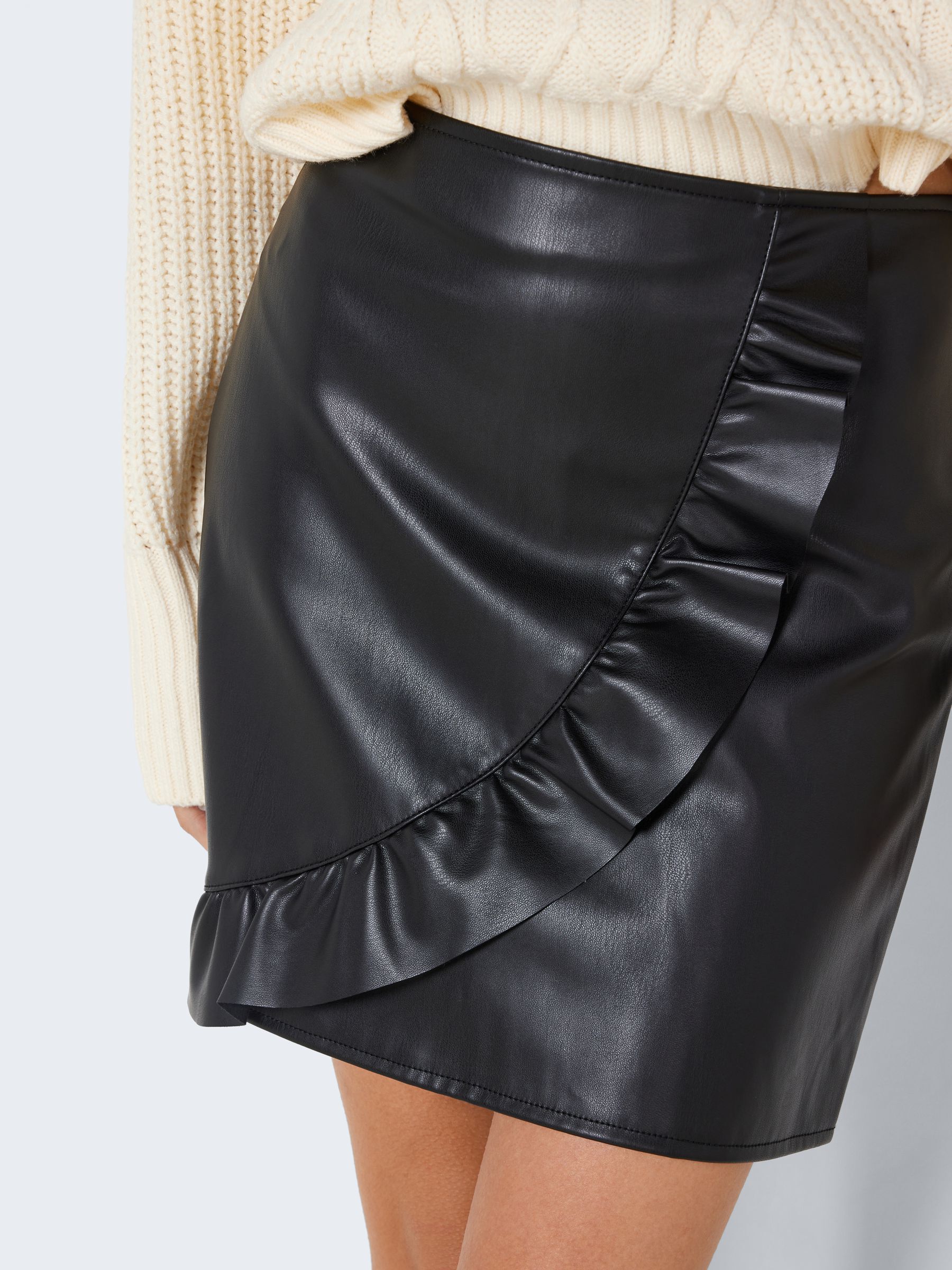 COATED FRILL SKIRT Black NOISY MAY