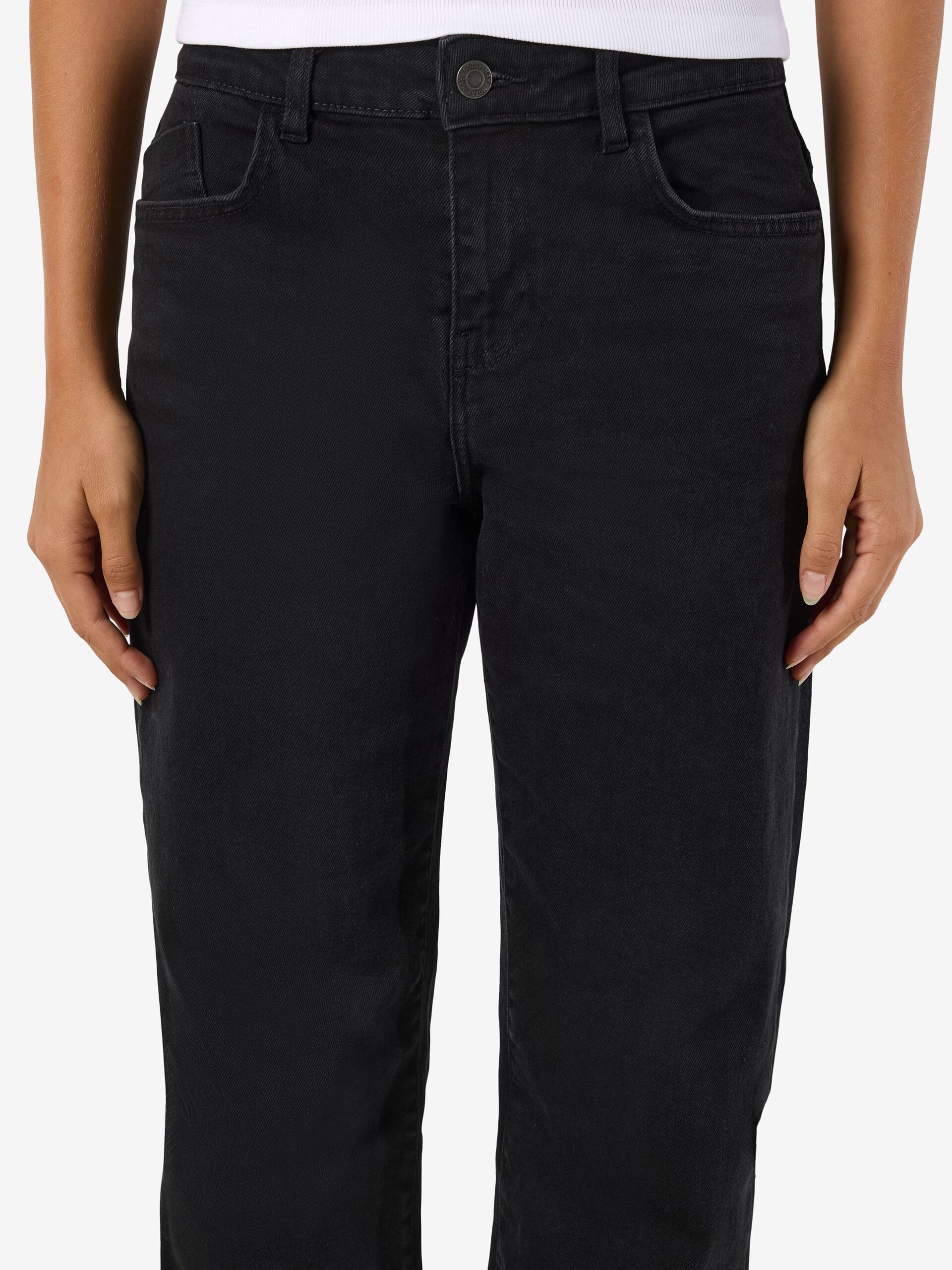 Carousel image - NMYOLANDA STRAIGHT FIT JEANS, Black Denim | 5