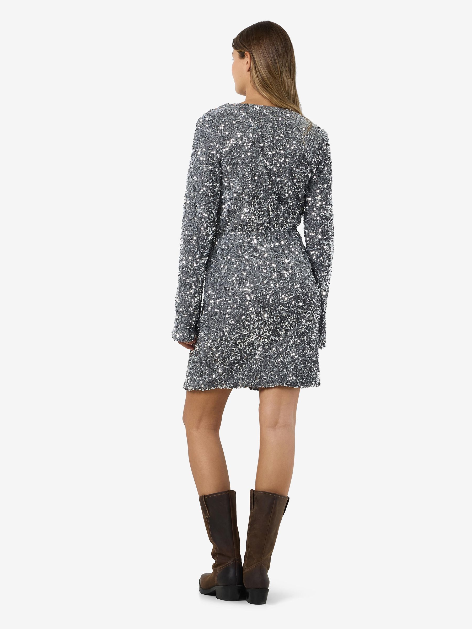 Noisy may glitter dress shop
