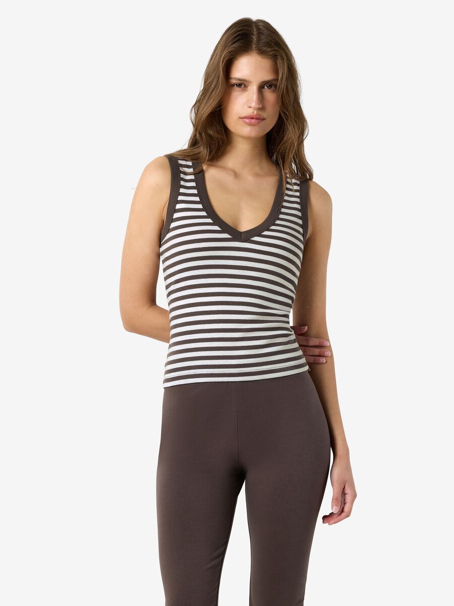 Carousel image - NMSTORMI TOP MET V-HALS, Chocolate Brown | 5