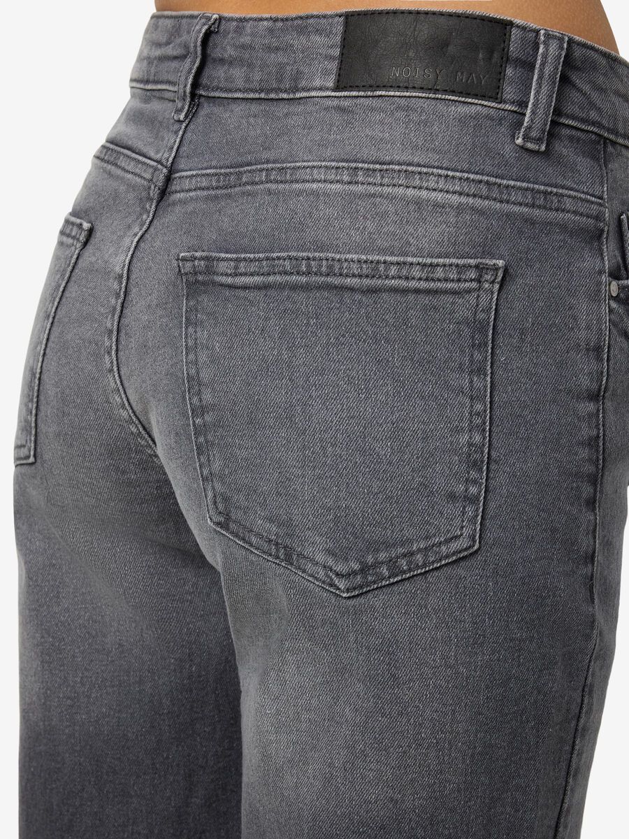 Noisy May NMYOLANDA STRAIGHT FIT JEANS, Dark Grey Denim, highres - 27030419_DarkGreyDenim_008.jpg