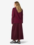 Product image thumbnail - SATIN MIDINEDERDEL, Windsor Wine | 3